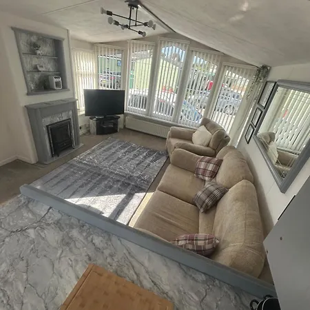 度假居 The West Lakes Caravan *